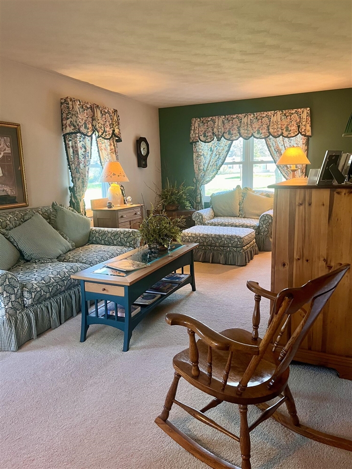 146 Squaw Creek Road, Marshall, MI, 49068-9520