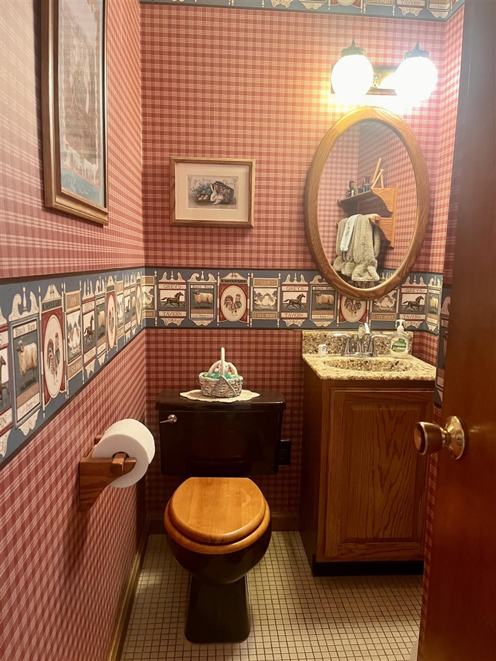 146 Squaw Creek Road, Marshall, MI, 49068-9520