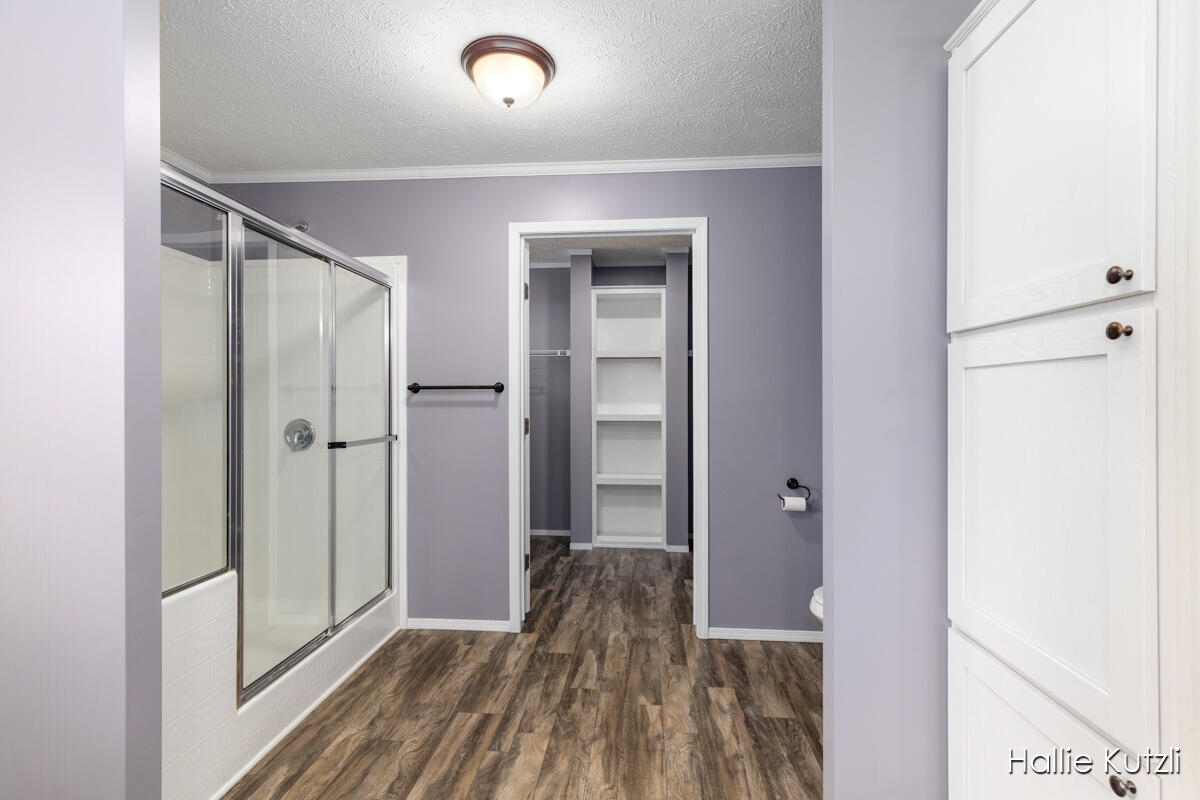 1418 Red Oak Lane, Belmont, MI, 49306
