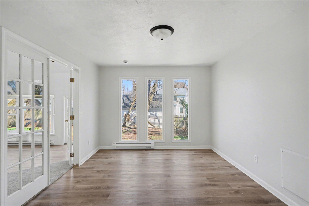 1332 Manor Street, Kalamazoo, MI, 49006