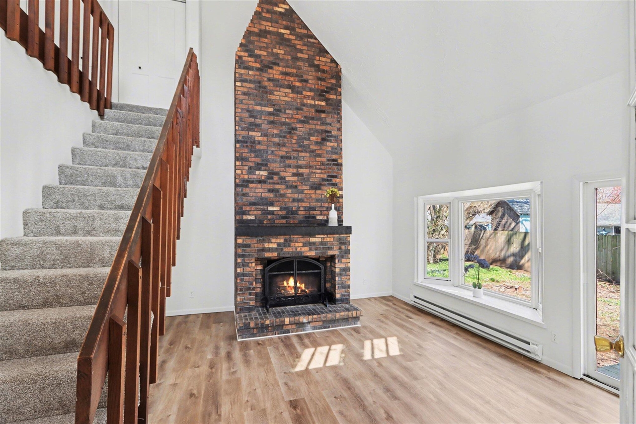 1332 Manor Street, Kalamazoo, MI, 49006