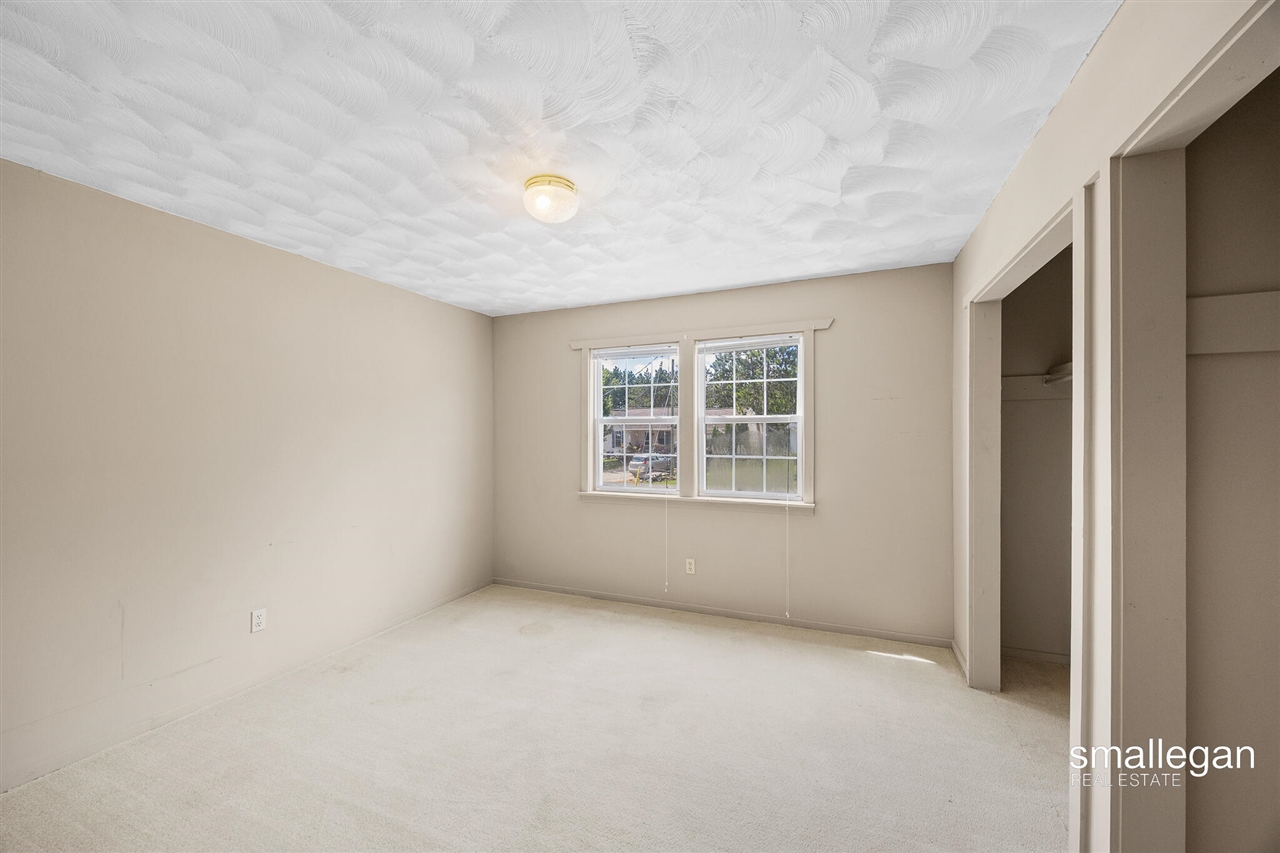 8884 Suwanee Trail, Howard City, MI, 49329