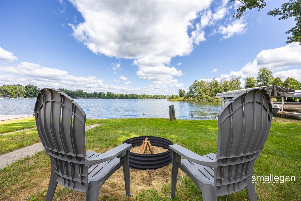 8884 Suwanee Trail, Howard City, MI, 49329