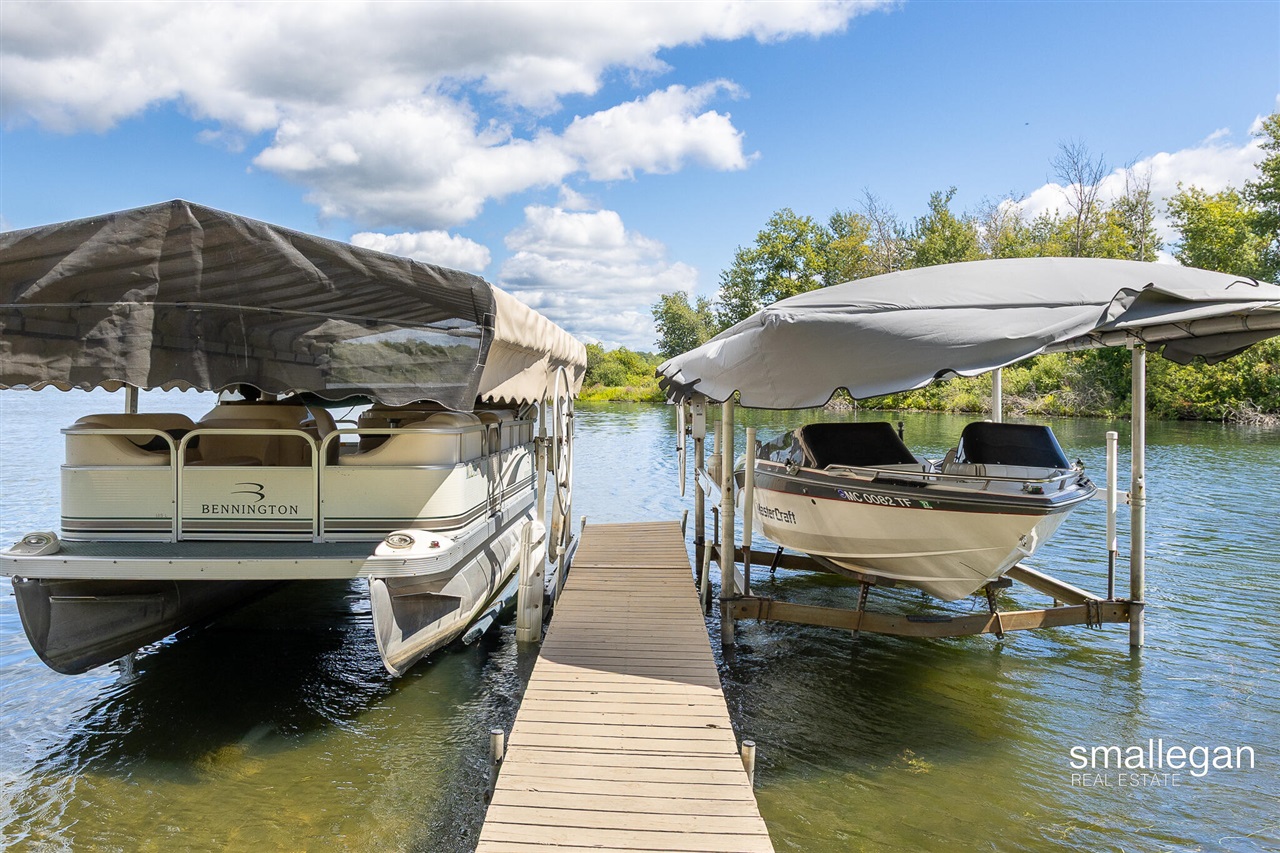 8884 Suwanee Trail, Howard City, MI, 49329