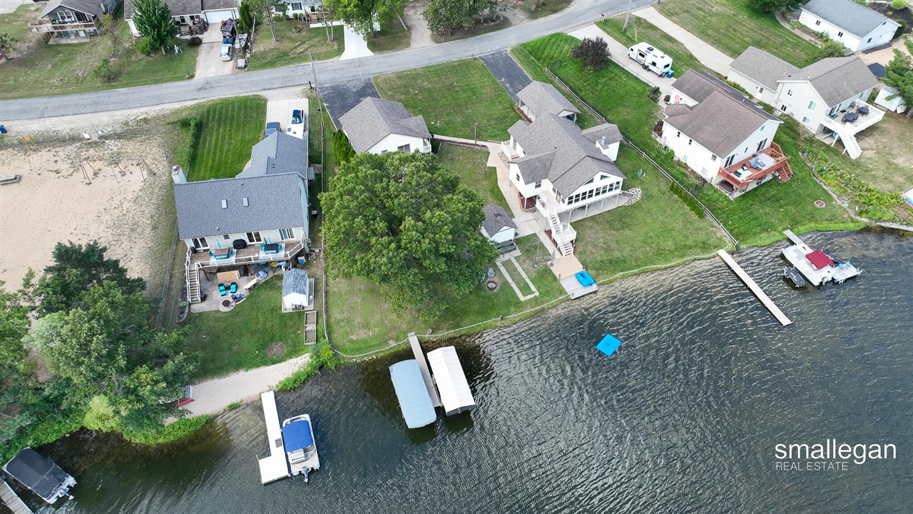 8884 Suwanee Trail, Howard City, MI, 49329