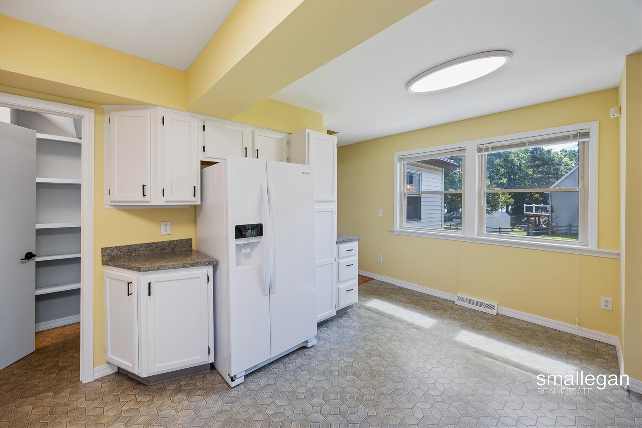 8884 Suwanee Trail, Howard City, MI, 49329