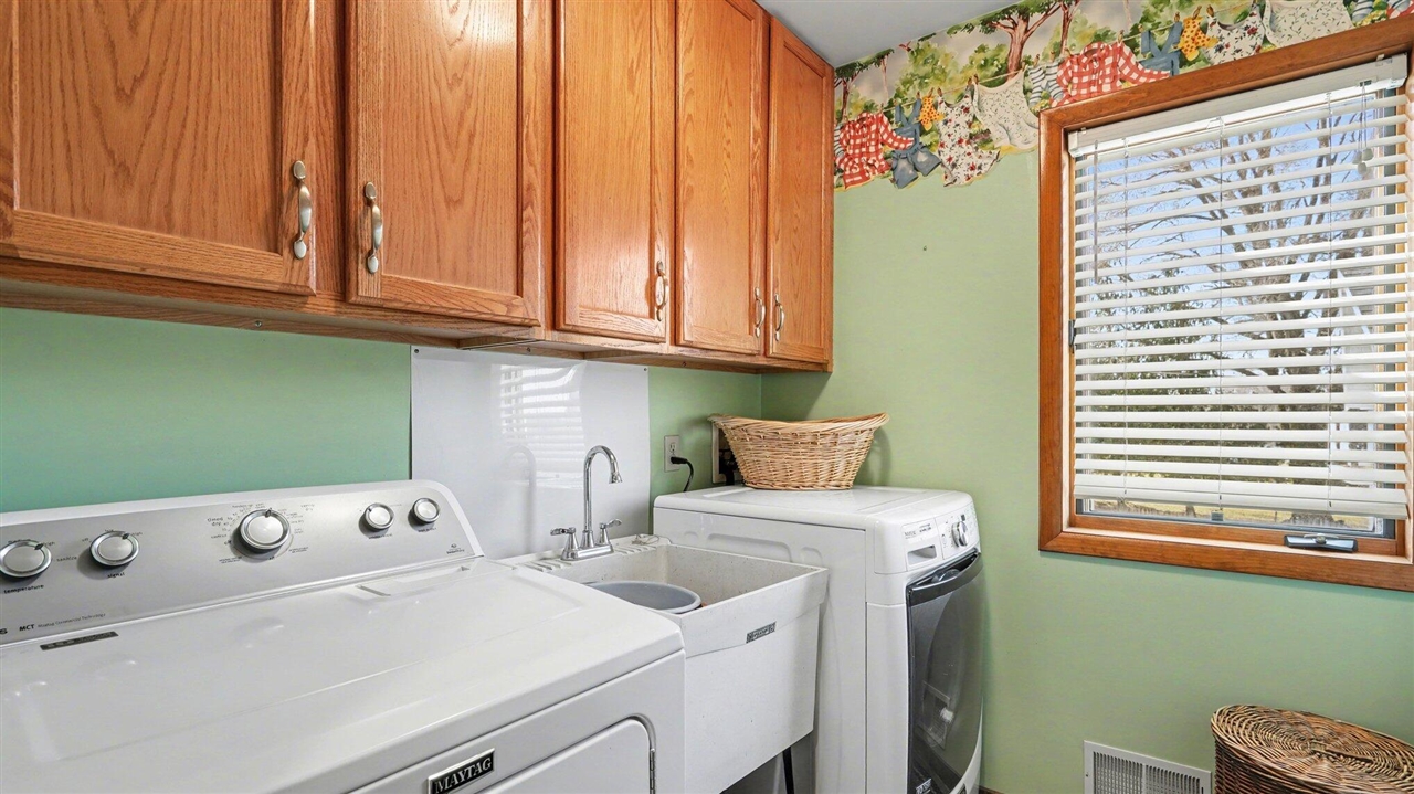 4375 Pleasantview Drive, Gladwin, MI, 48624-9266