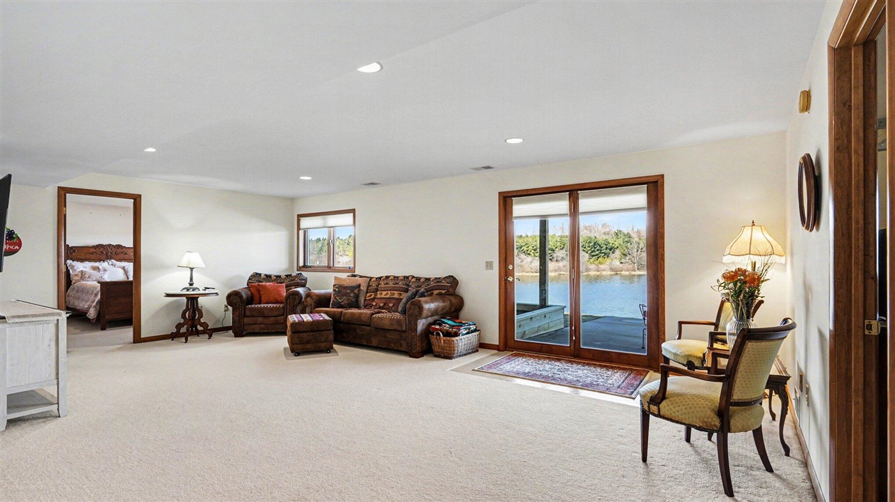 4375 Pleasantview Drive, Gladwin, MI, 48624-9266