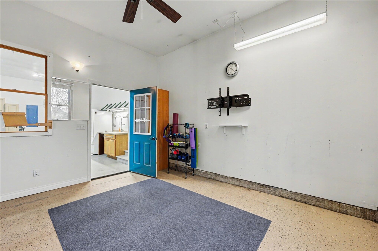 12126 Harvest Drive, Grass Lake, MI, 49240-9446