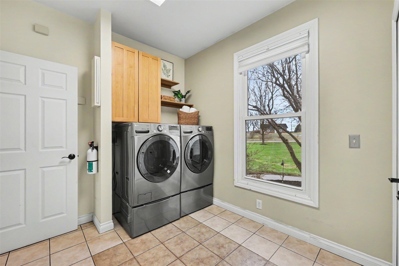 12126 Harvest Drive, Grass Lake, MI, 49240-9446