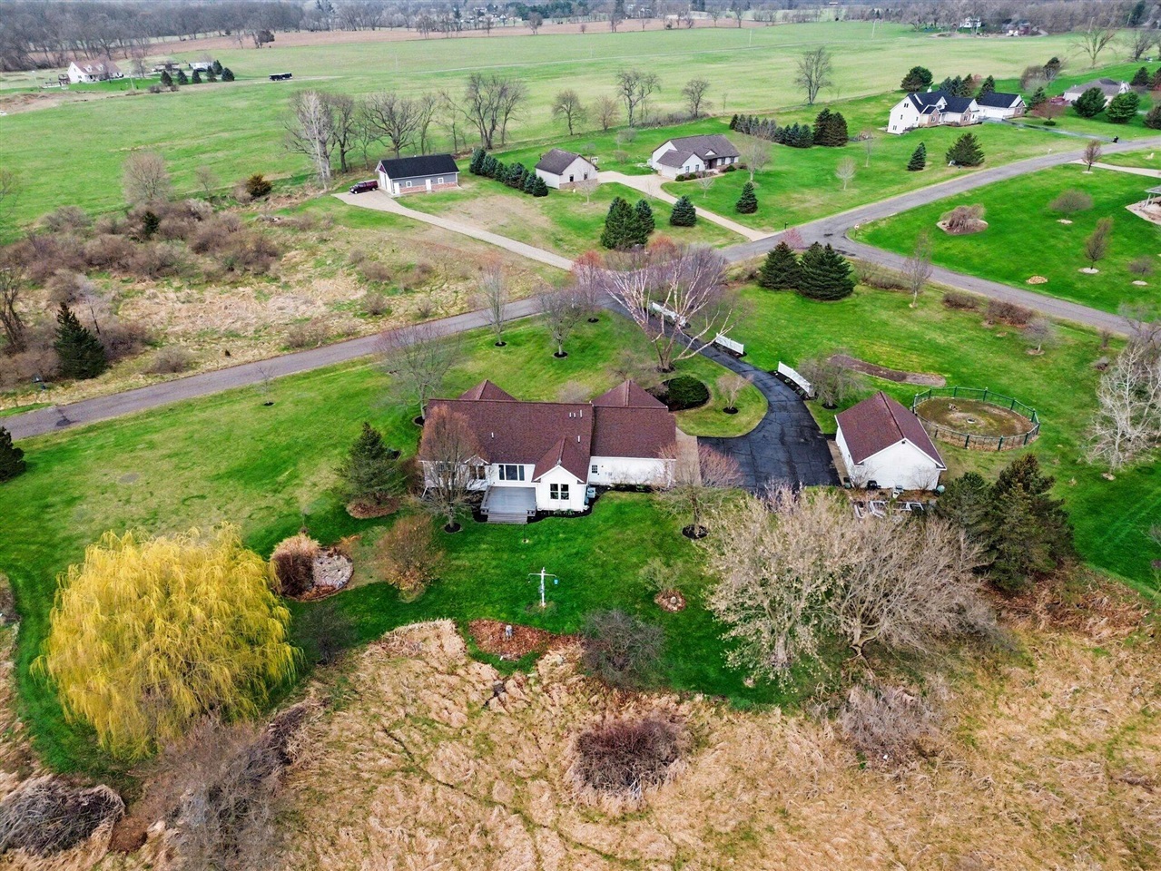 12126 Harvest Drive, Grass Lake, MI, 49240-9446