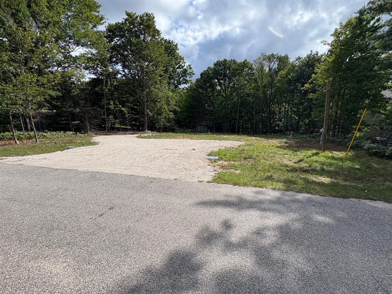 8349 Leecrest Boulevard, Onekama, MI, 49675-46675