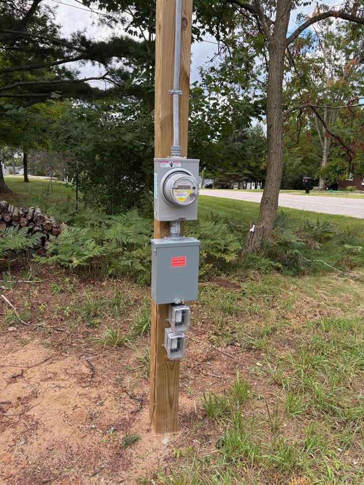 8349 Leecrest Boulevard, Onekama, MI, 49675-46675