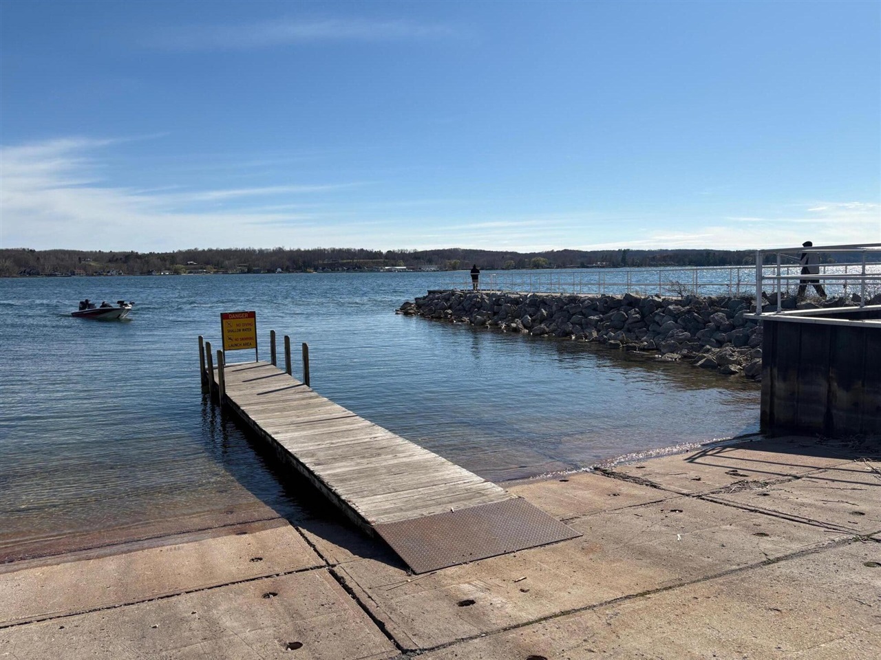 8349 Leecrest Boulevard, Onekama, MI, 49675-46675