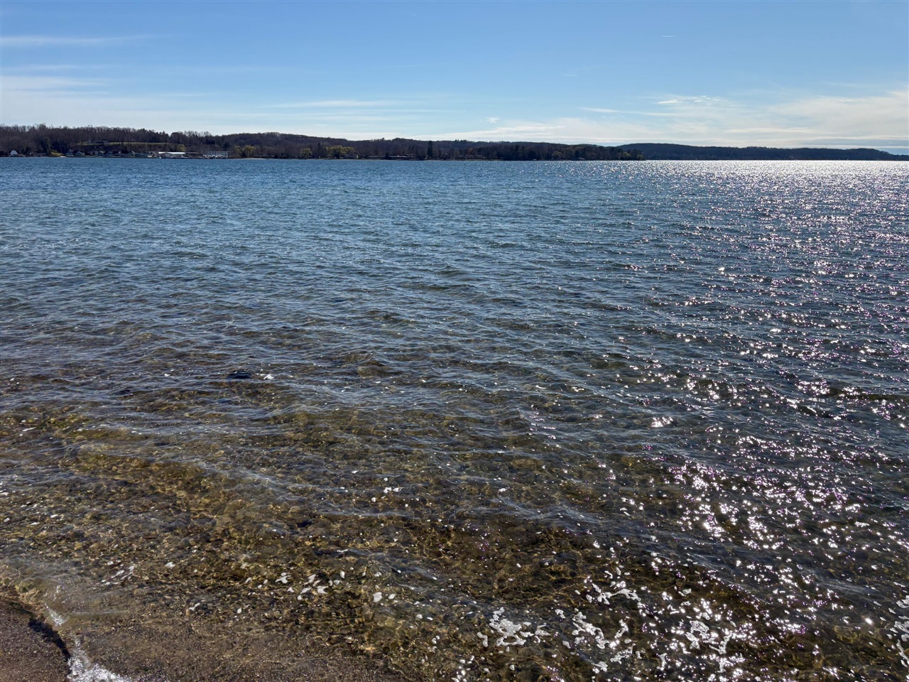 8349 Leecrest Boulevard, Onekama, MI, 49675-46675