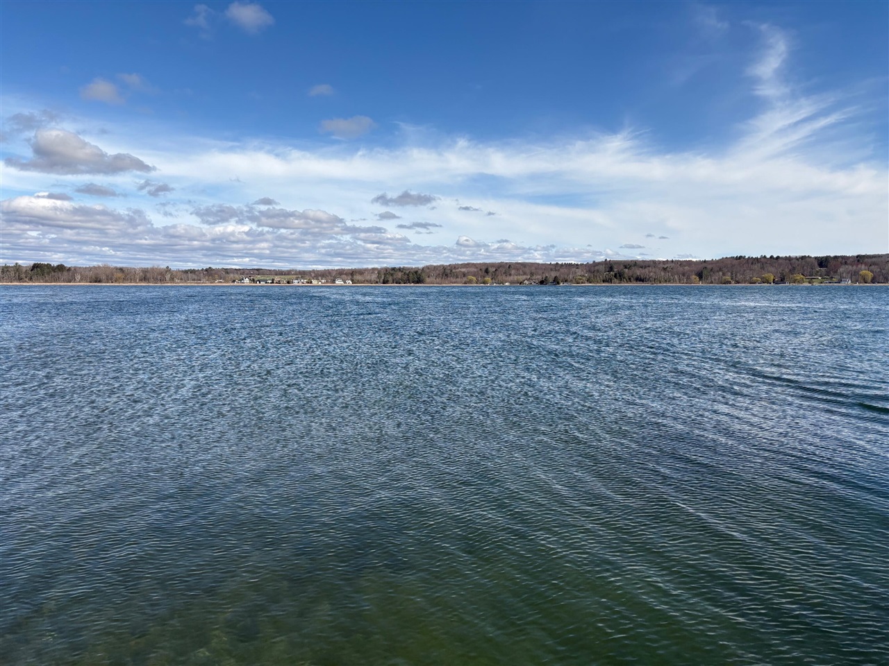 8349 Leecrest Boulevard, Onekama, MI, 49675-46675