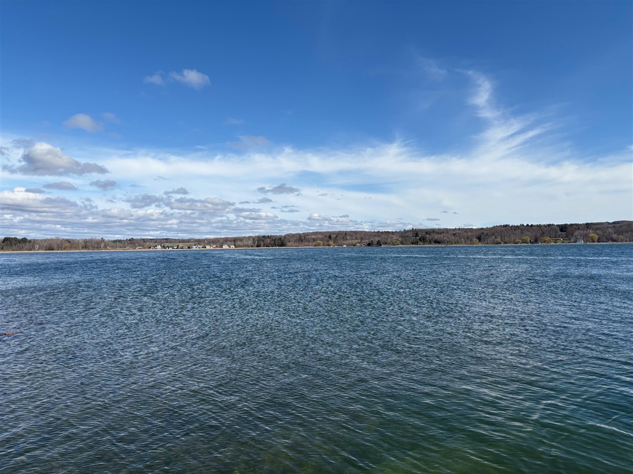 8349 Leecrest Boulevard, Onekama, MI, 49675-46675