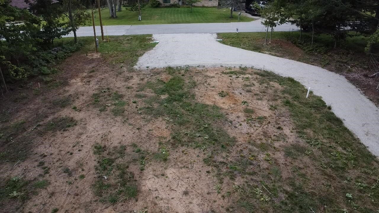 8349 Leecrest Boulevard, Onekama, MI, 49675-46675