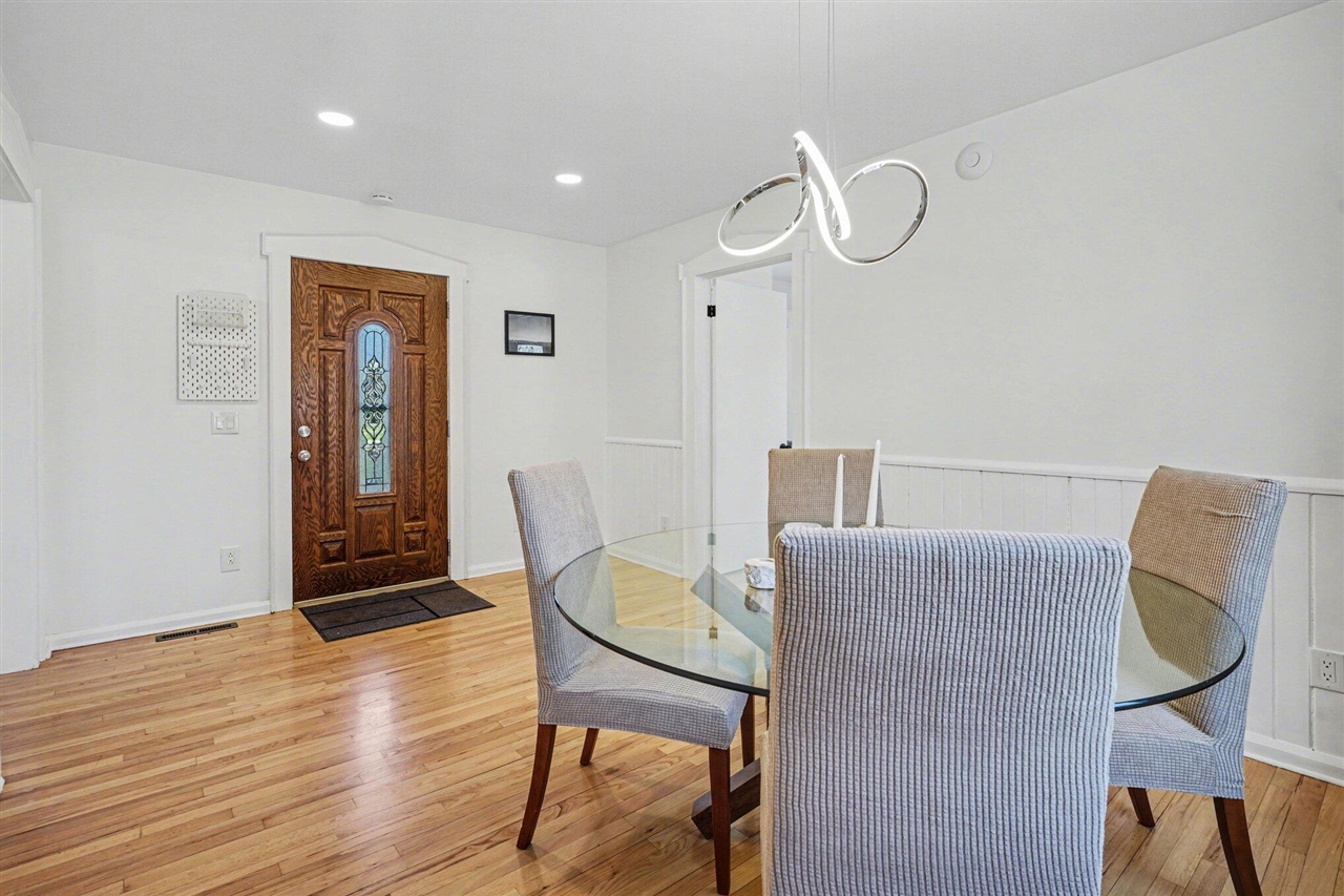 1116 N 6th Street, Kalamazoo, MI, 49009-8513