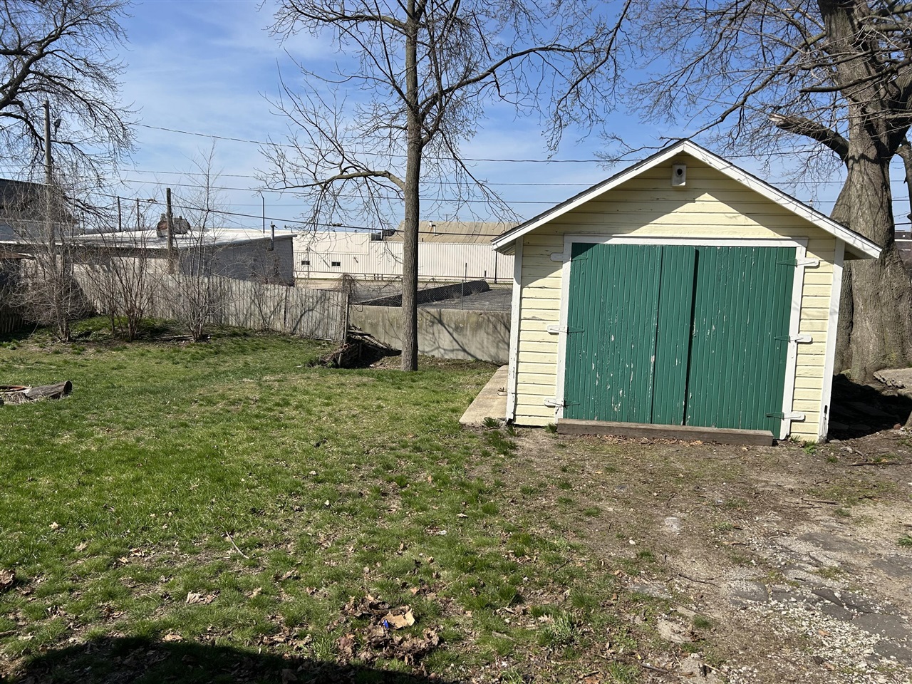 203 W 9th Street, Holland, MI, 49423