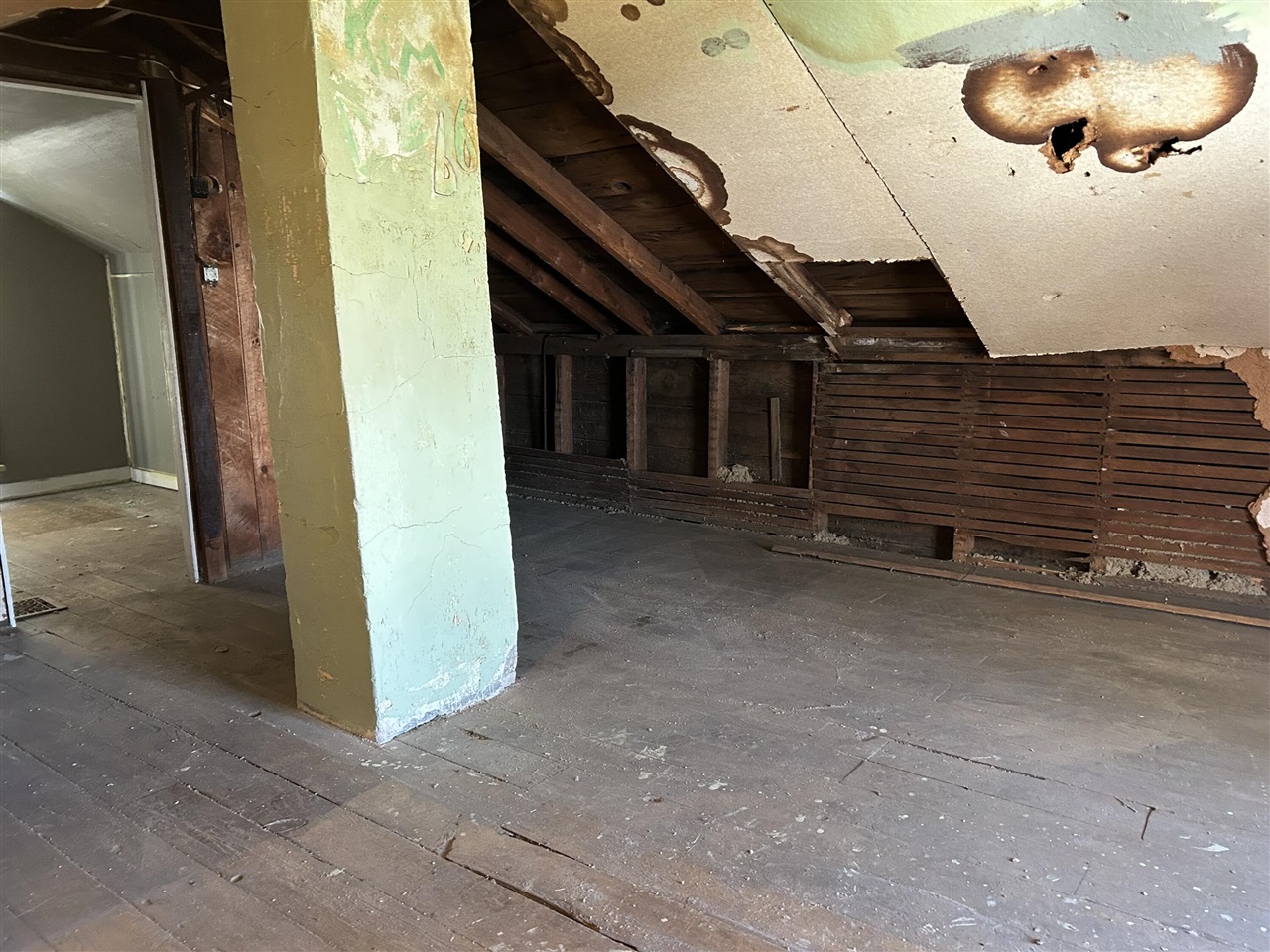 203 W 9th Street, Holland, MI, 49423