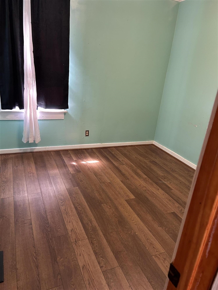 203 W 9th Street, Holland, MI, 49423