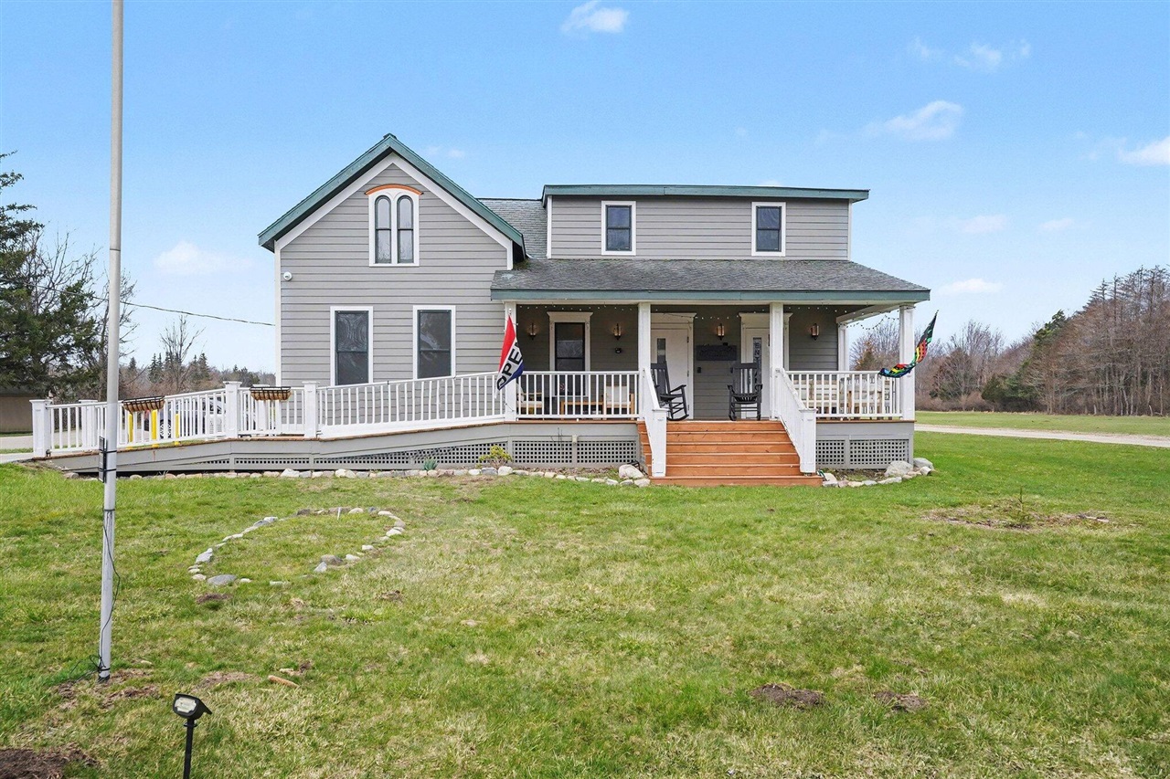 2918 Blue Star Highway, Douglas, MI, 49406-5207