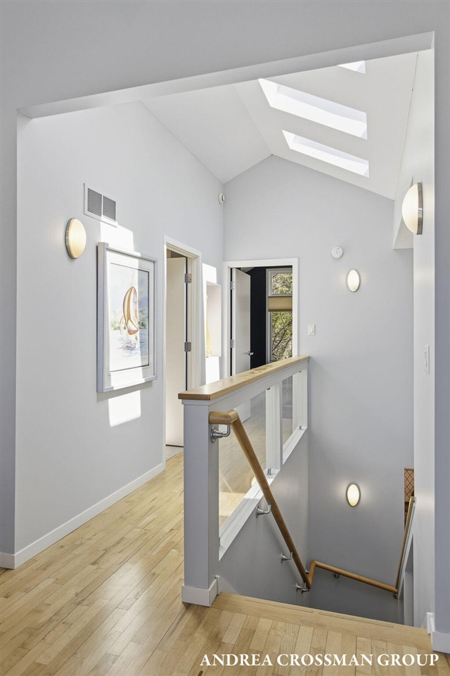 6129 Lakeshore Avenue, West Olive, MI, 49460-9186