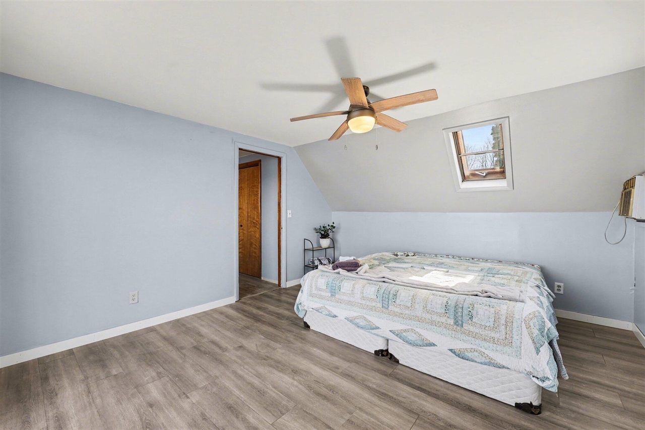 8945 Mott Drive, Jackson, MI, 49201-9230