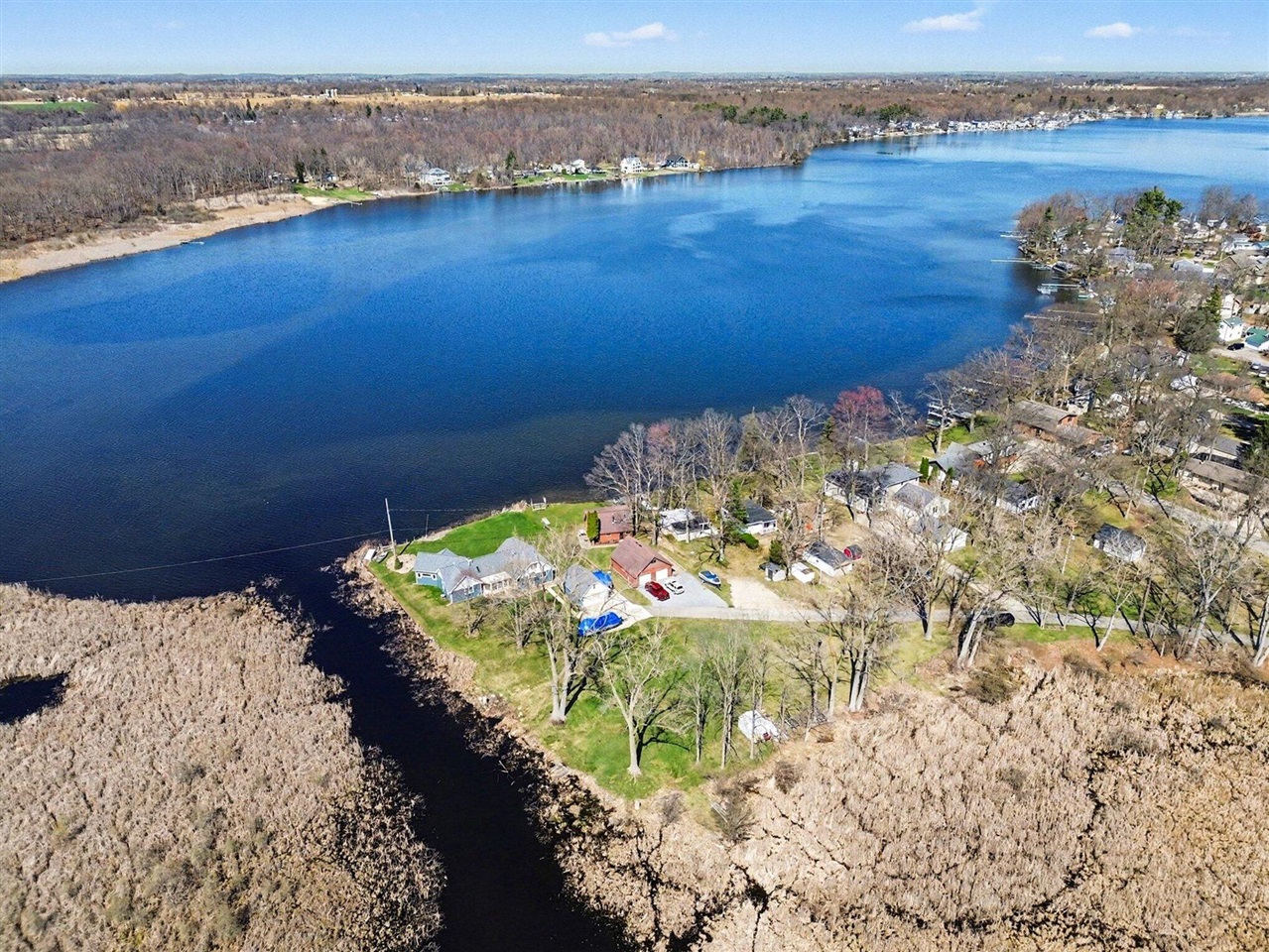 8945 Mott Drive, Jackson, MI, 49201-9230