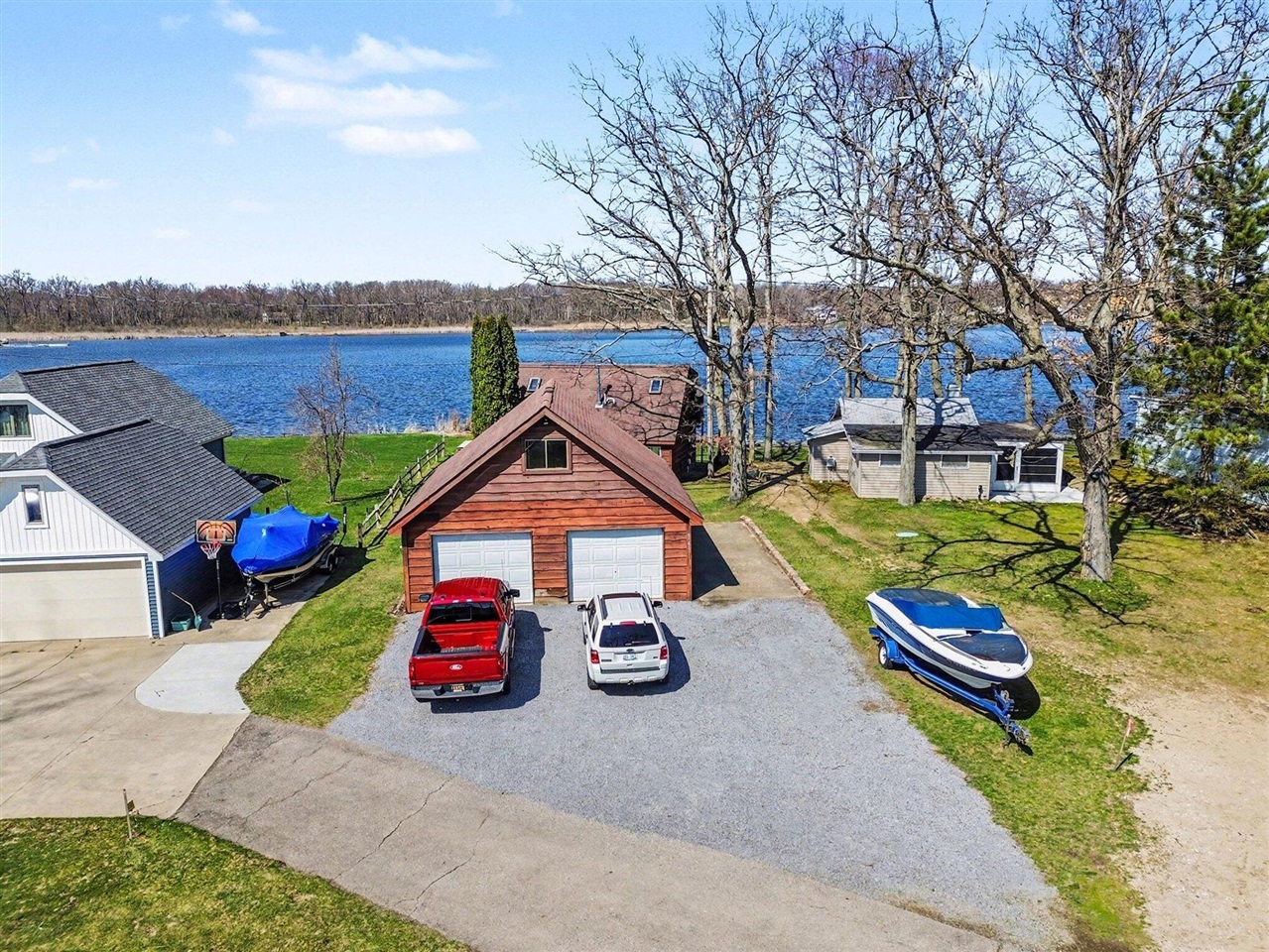 8945 Mott Drive, Jackson, MI, 49201-9230