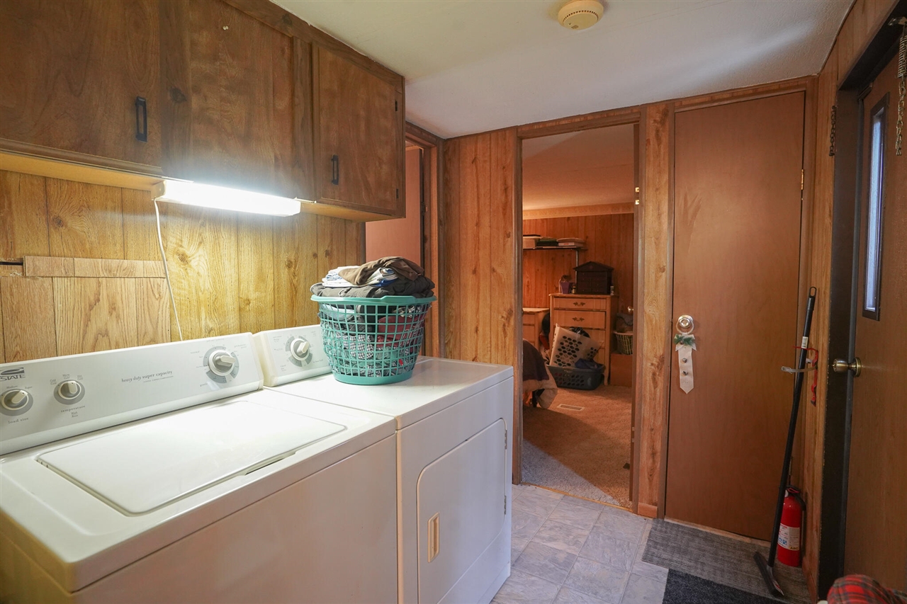 8893 E Sanders Road, Vestaburg, MI, 48891-9505