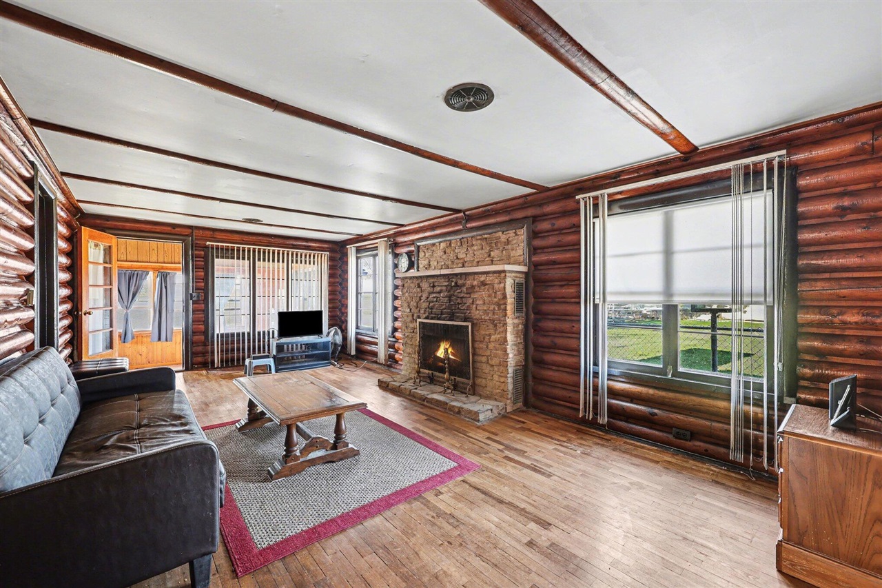 441 Jefferson Drive, Michigan Center, MI, 49254-1426