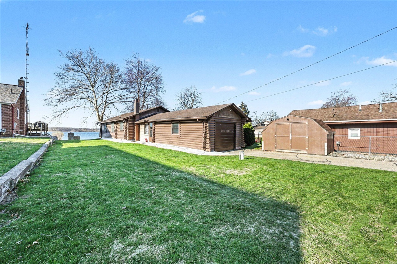 441 Jefferson Drive, Michigan Center, MI, 49254-1426