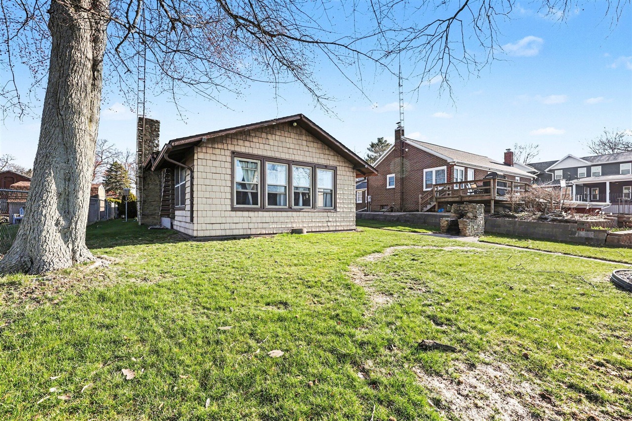 441 Jefferson Drive, Michigan Center, MI, 49254-1426