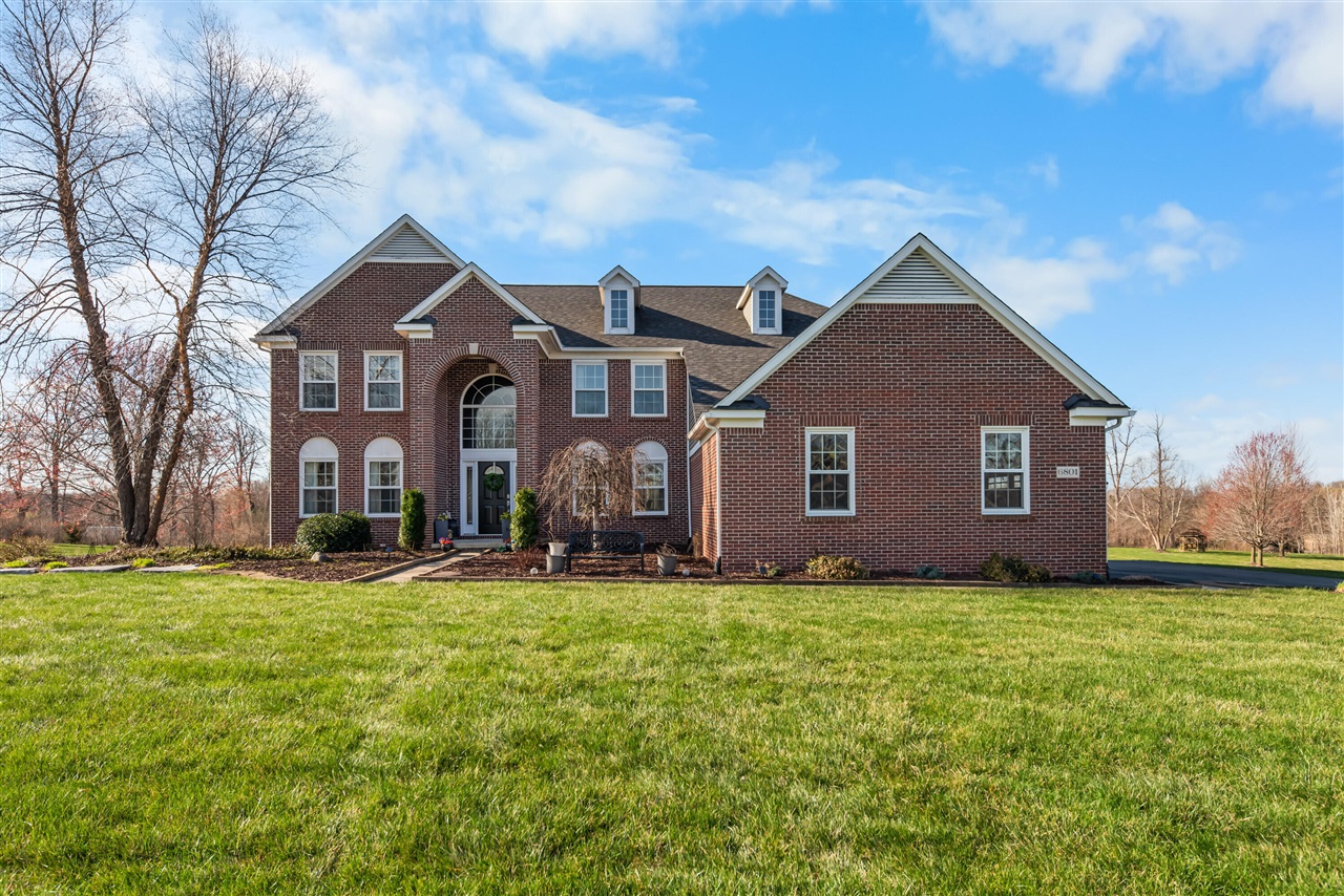 6801 N Meadows Way, Dexter, MI, 48130-8635