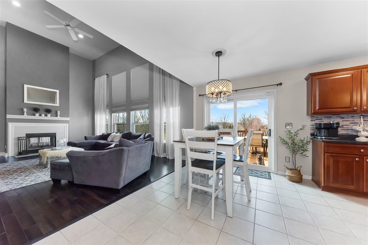 6801 N Meadows Way, Dexter, MI, 48130-8635