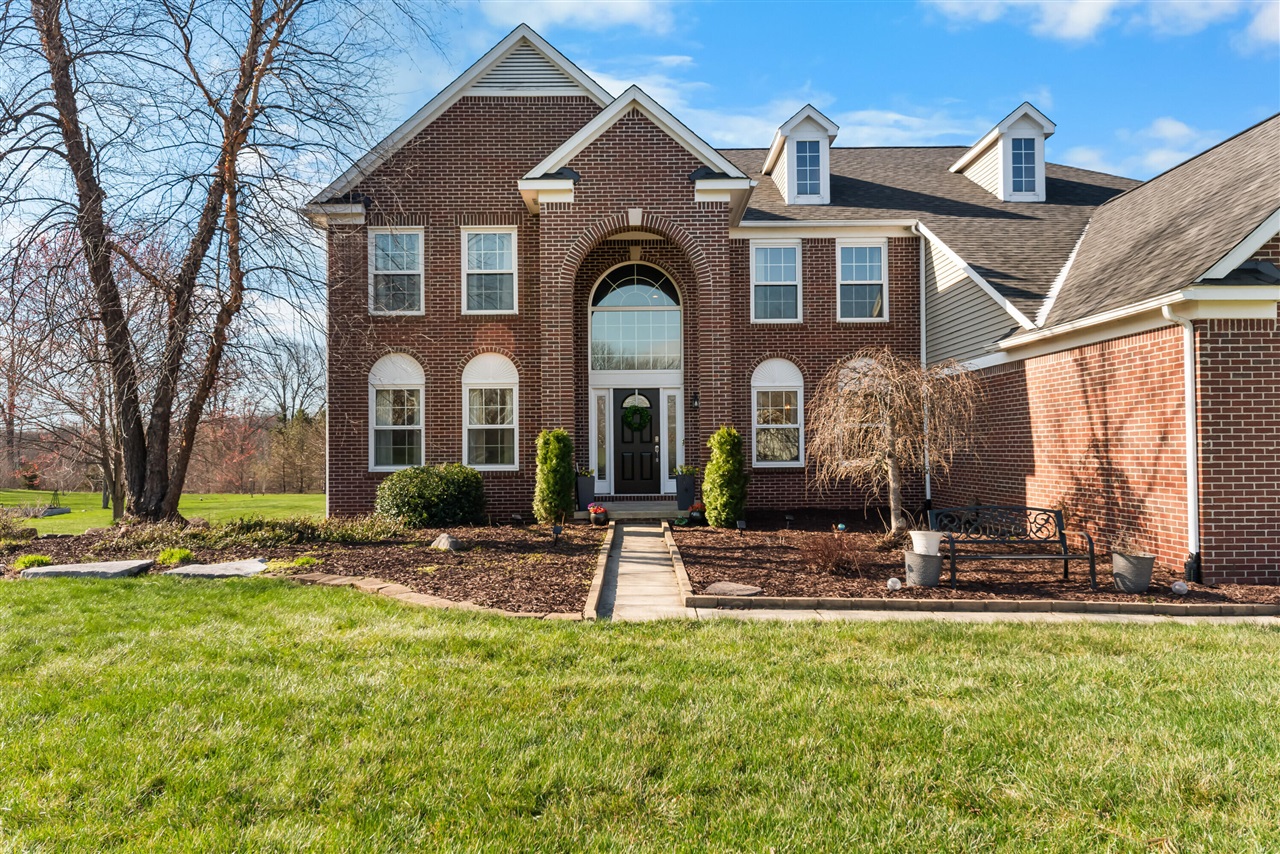 6801 N Meadows Way, Dexter, MI, 48130-8635