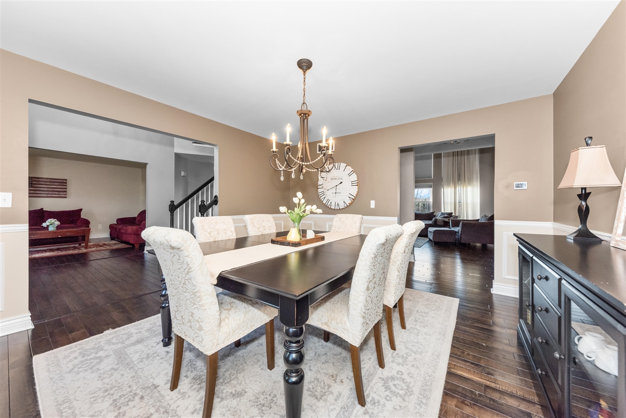 6801 N Meadows Way, Dexter, MI, 48130-8635