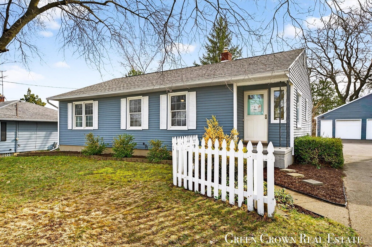 32099 Saint Margaret Street, Saint Clair Shores, MI, 48082 2241