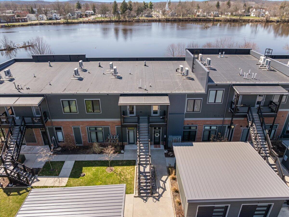 220 King Street UNIT&nbsp;10, Lowell, MI, 49331-1466