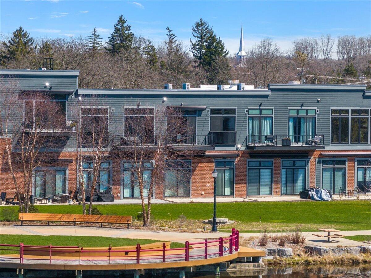 220 King Street UNIT&nbsp;10, Lowell, MI, 49331-1466