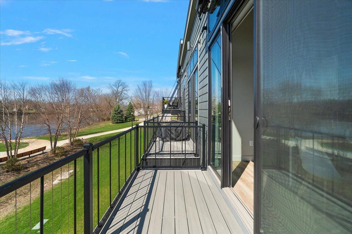 220 King Street UNIT&nbsp;10, Lowell, MI, 49331-1466