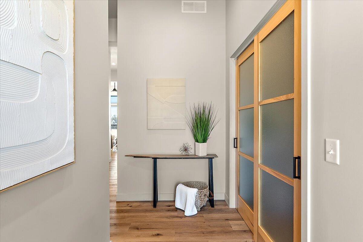 220 King Street UNIT&nbsp;10, Lowell, MI, 49331-1466