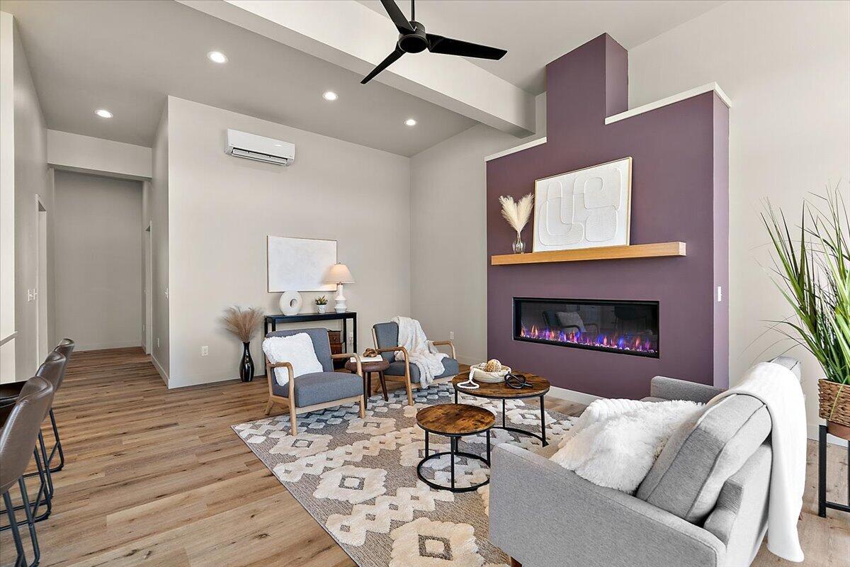 220 King Street UNIT&nbsp;10, Lowell, MI, 49331-1466