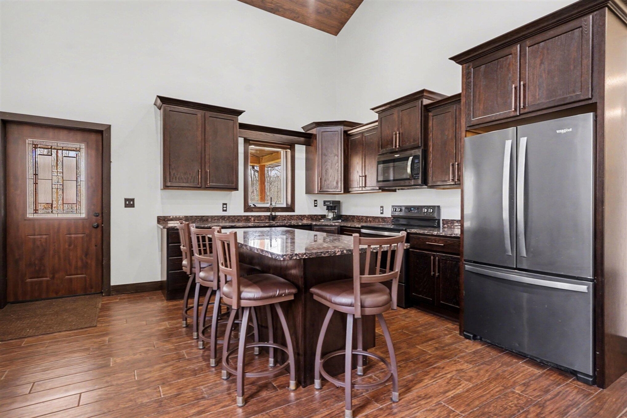 52755 M 43, Bangor, MI, 49013-9790