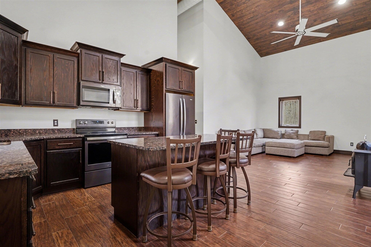 52755 M 43, Bangor, MI, 49013-9790