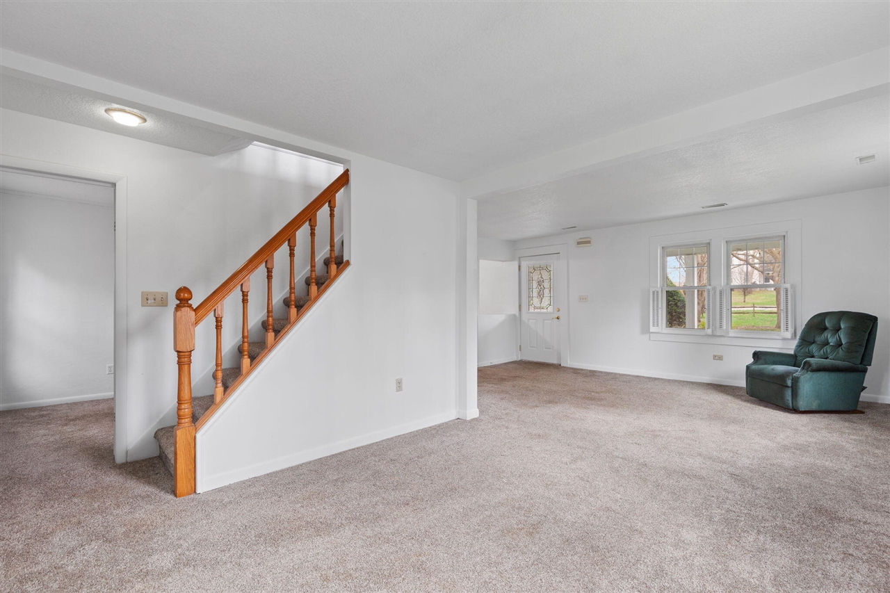 606 High Street, Blissfield, MI, 49228-1018