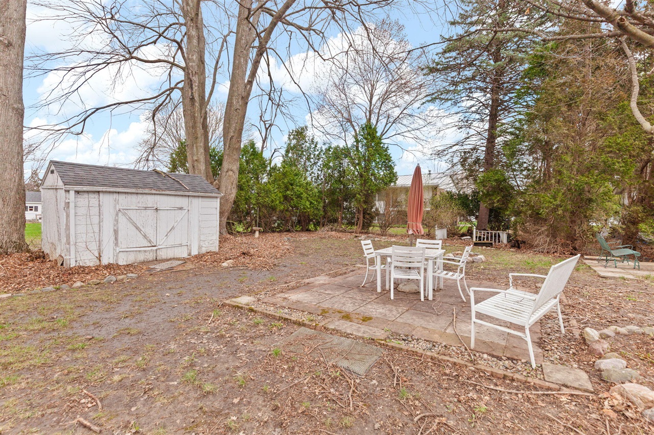 606 High Street, Blissfield, MI, 49228-1018