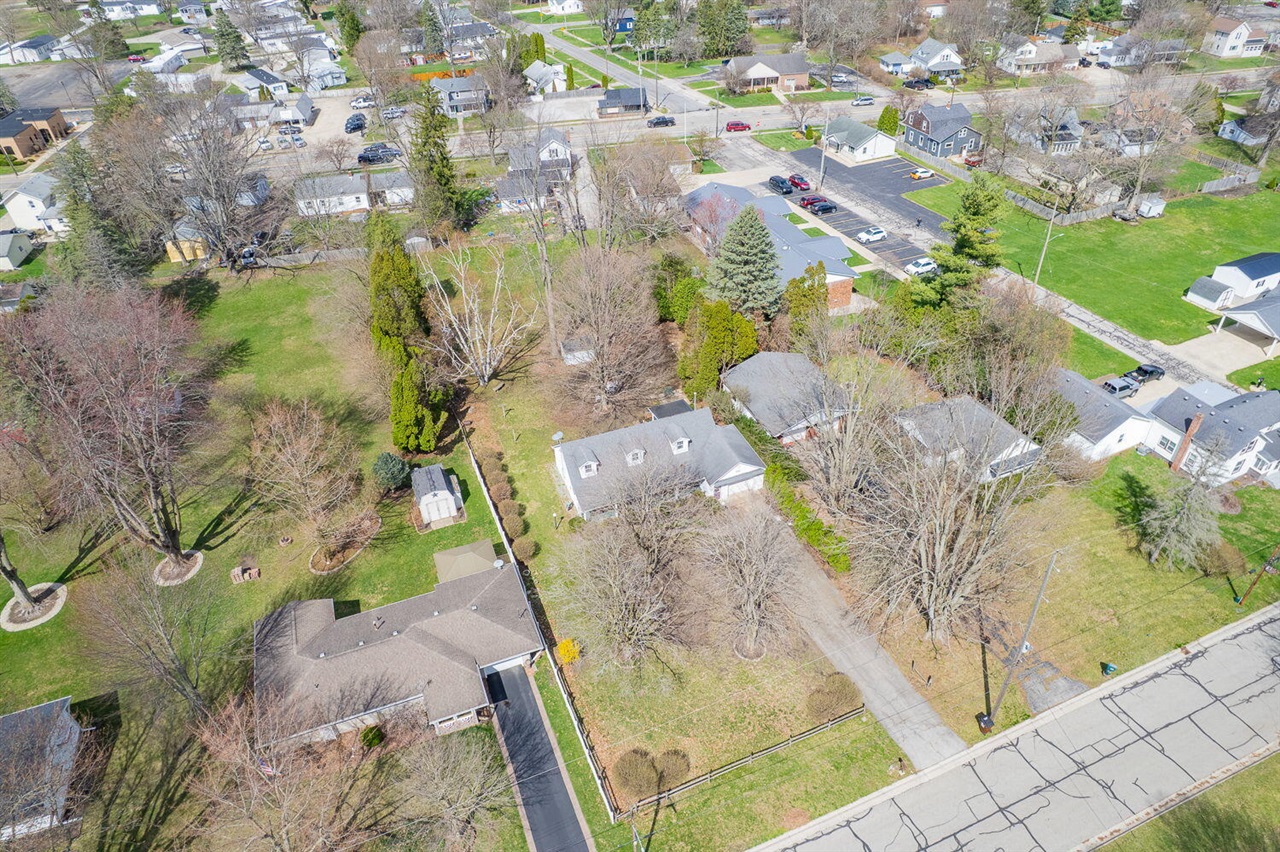 606 High Street, Blissfield, MI, 49228-1018